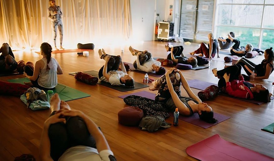 Friday Yoga Class In Dagenham - All levels welcome