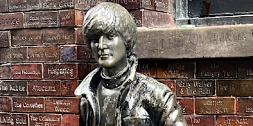 Beatles Famous Walking Tour of Liverpool - Shore Excursion