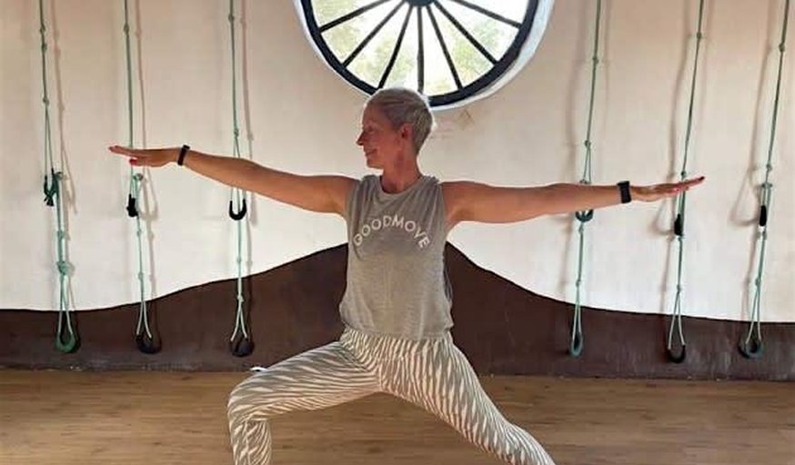 Christmas Yoga & Bubbles