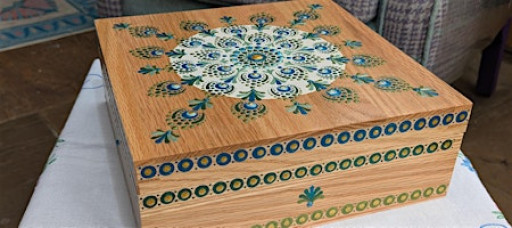 Beginners Dot Art workshop - box painting