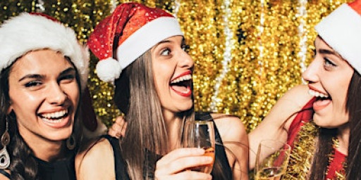 Christmas Party Night @ Holiday Inn Nottingham