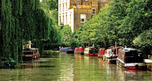 Camden Market by Canal Boat Coach Trip from Sittingbourne