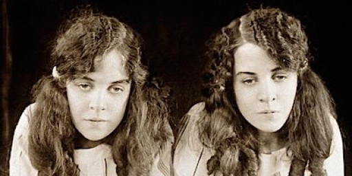 Fabulous Freaks of Yesteryear by Carl Abrahamsson - LIVE