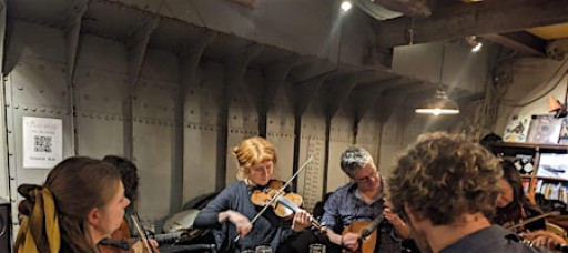 Free Event: Traditional Folk Music Session