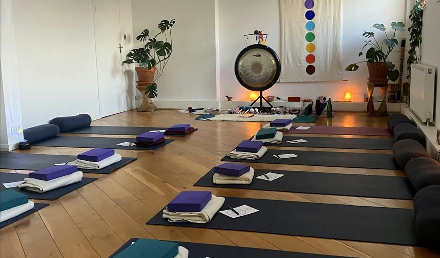 Kundalini Yoga & Gong Bath playshop