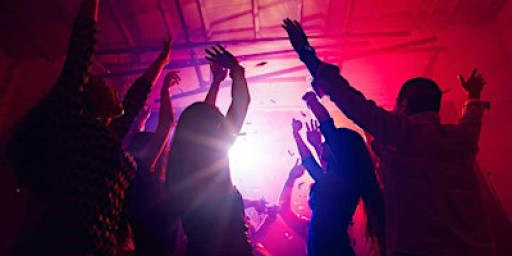 The Pursuit of Collective Effervescence in Nightlife Settings