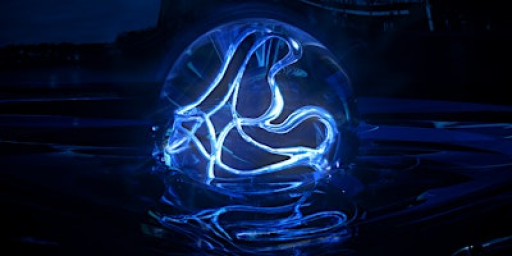 Kerolaina Linkeviča: Blue Club Night / LARPing