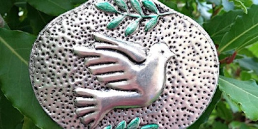Metal embossed  Christmas tree ornament craft workshop