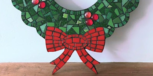 Glass Tiles Festive Mosaic Wreath One Day Workshop
