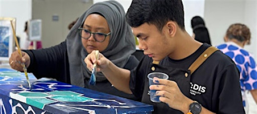 Community Piano Painting