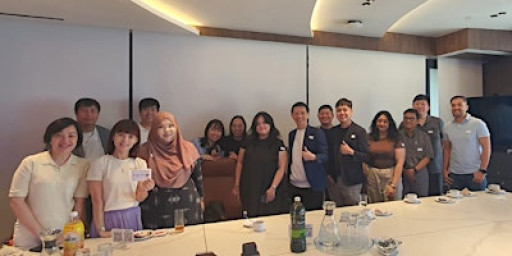 Business & Networking(How to make your company attract with Moats)