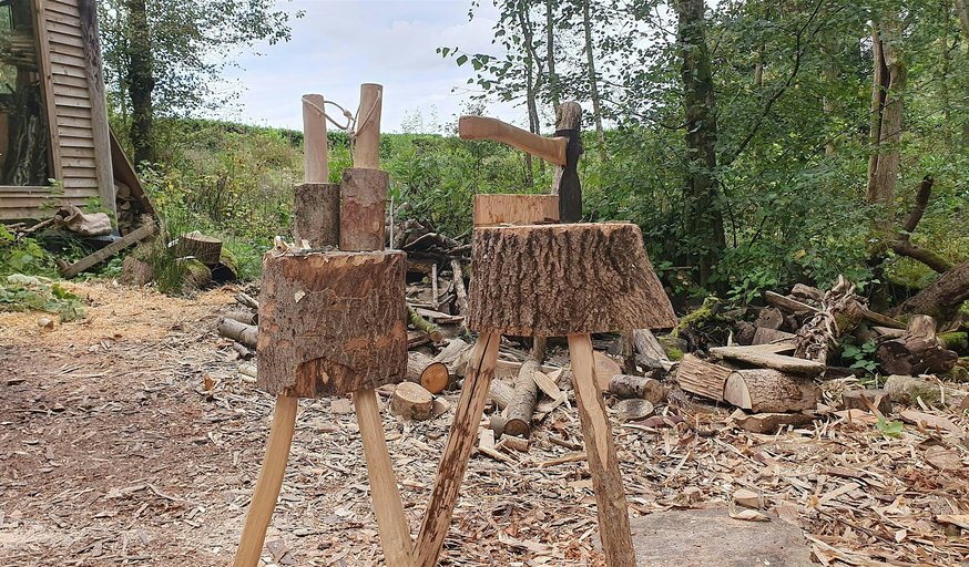 Make a chopping Block and develop your axe carving skills