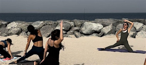 SUNSET YOGA on KITE BEACH