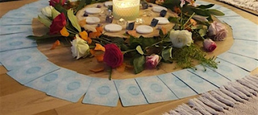 Manifesting Monday: New Moon Circle