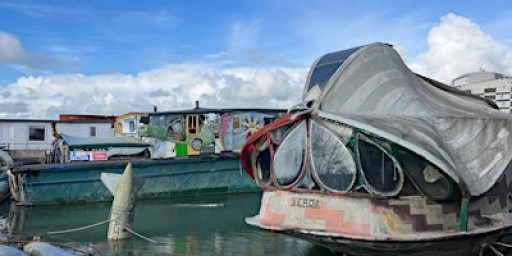Feel Good Flow on Houseboat Verda!