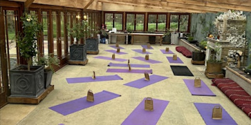 Galentines Brunch & Yoga