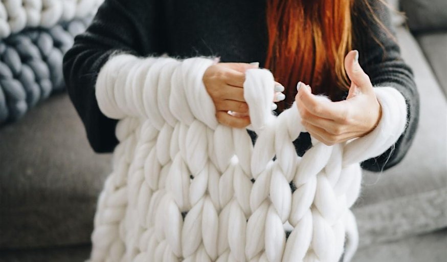 Hand Knitting Chunky Blankets