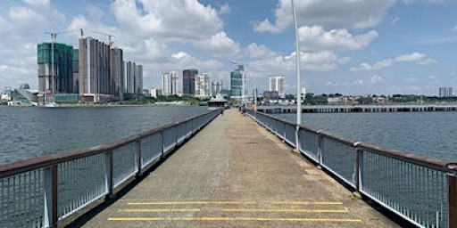Singles Event Lunch & Exploration at Woodlands Waterfront Park