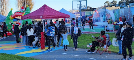 Volunteers Holiday Kick Off Games!