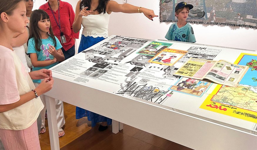 Family Friday Tour: Youth Guide Workshop