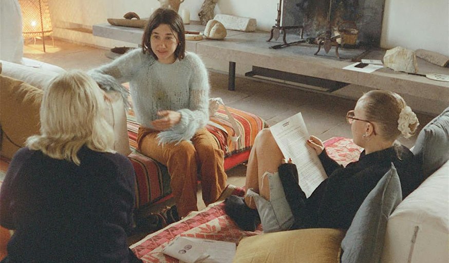 Drawing with Embroidery