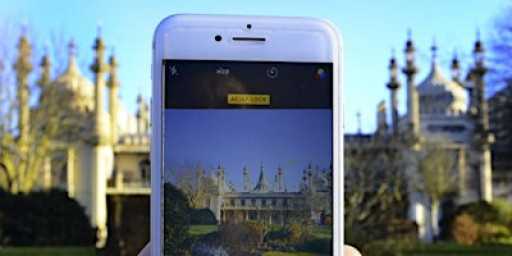 Smartphone Photography Workshop with Eva Kalpadaki | BRIGHTON