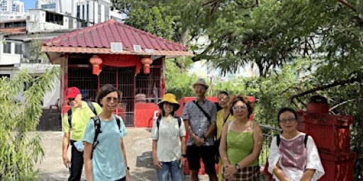 The Hidden Alley of Forgotten Chinese Temples and Shrines