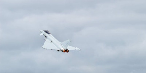 Above & Beyond: Aviation Photography - CPS 25