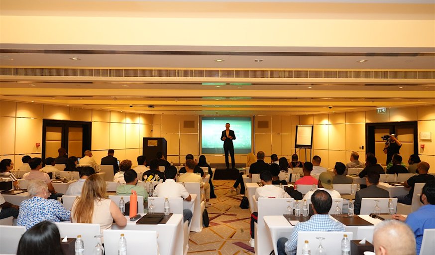 Live Trading Event - Trade with professionals (Forex, Stocks, Crypto)