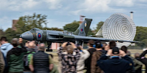 Vulcan Summer Taxi-Run