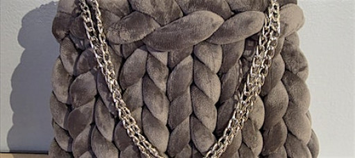 Chunky Knit Purse Workshop - Paradise Hills Vineyard & Winery