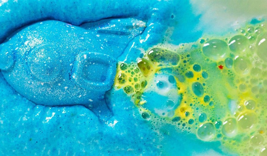 LUSH SUNDERLAND - Rocket Science Bath Bomb Making - Mon 5th Jan
