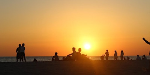 IGNITE THE FIRE BETWEEN - A FOUR-PART COUPLES WORKSHOP SERIES