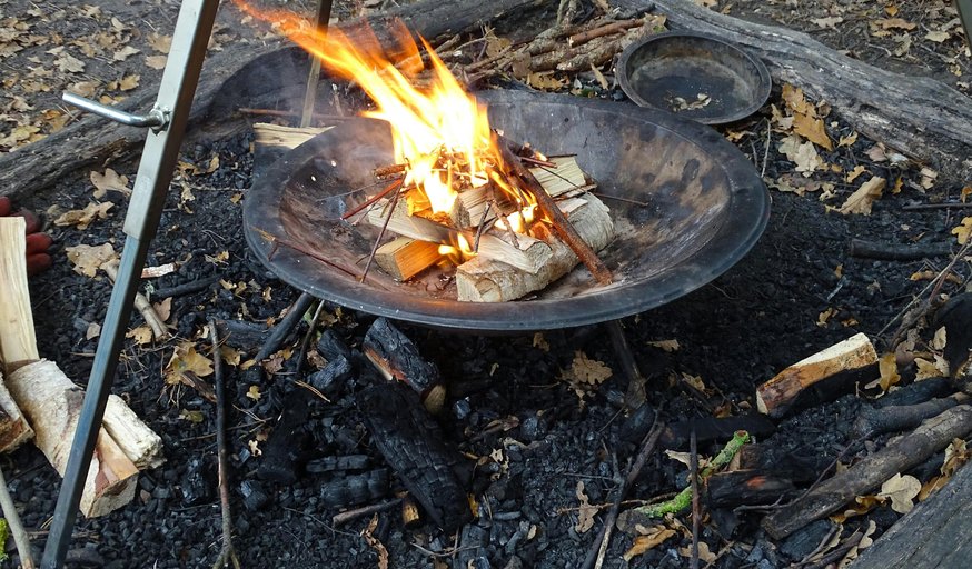 Hanningfield Outdoor Cooking and Bushcraft for Adults