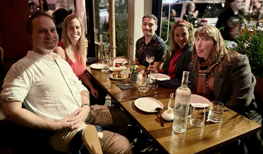 Foodies + New Friends: Dubai Dinner Meet