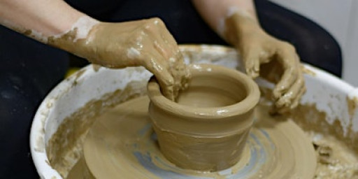 Monday Afternoon Pottery on the Wheel: All Levels