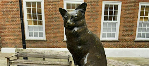 Walking Tour - The Literary City