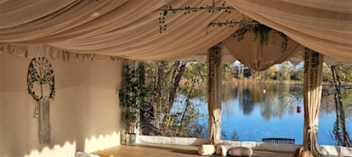 Friday: release and invigorate yoga flow